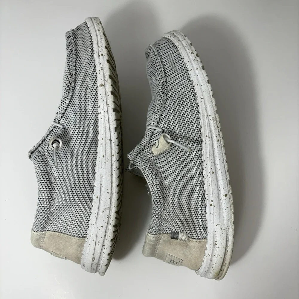 Hey Dude Wally Men's Size 9 Stone White Gray Fleece Loafers‎ Summer Beach Shoes